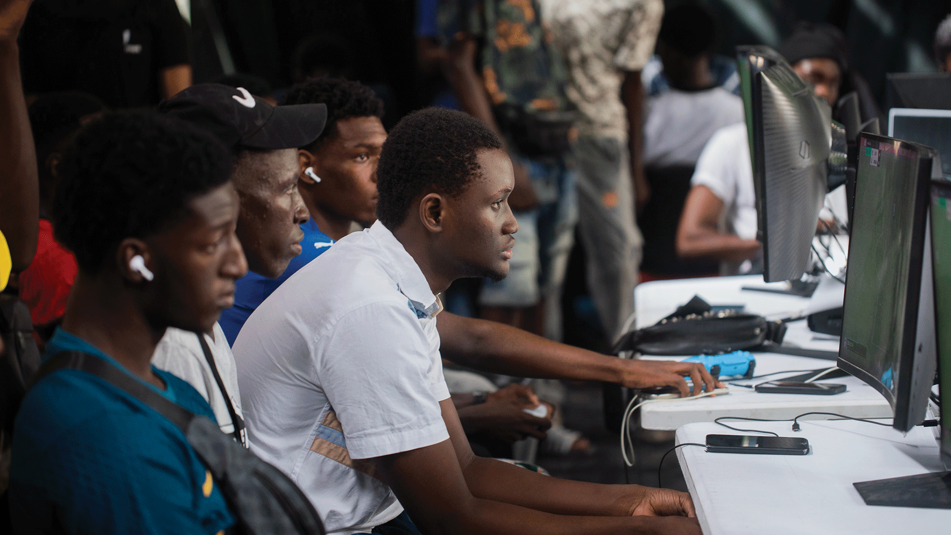 Gaming Tour : Une Tournée Esport Inoubliable au Sénégal et en Gambie